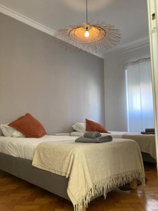 Apartamento Bem Localizado Para Familias & Amigos Appartement Lissabon Buitenkant foto