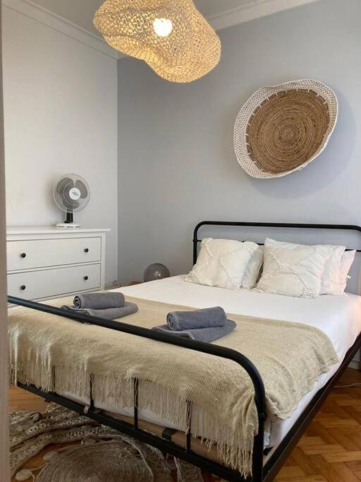 Apartamento Bem Localizado Para Familias & Amigos Appartement Lissabon Buitenkant foto