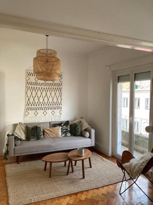 Apartamento Bem Localizado Para Familias & Amigos Appartement Lissabon Buitenkant foto